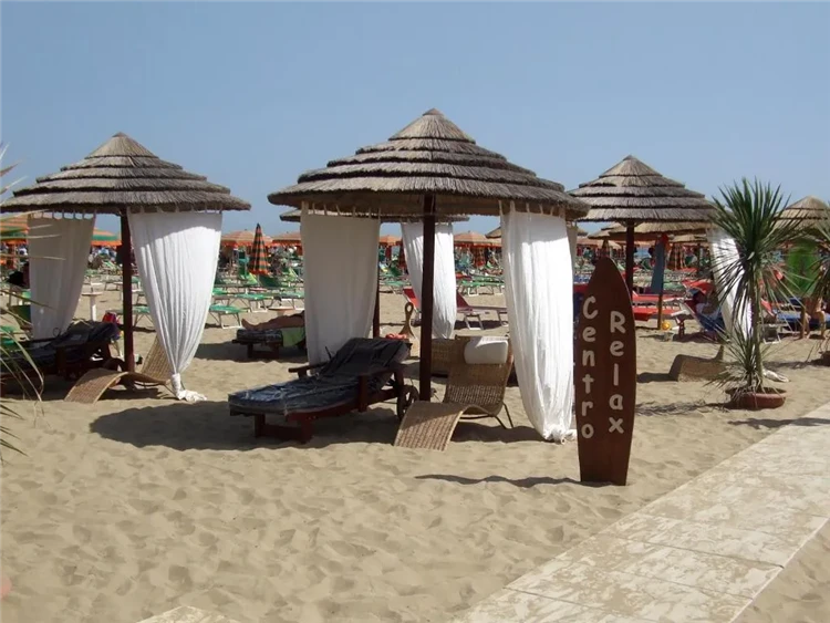 Como – historické centrum města s kostelem | Rimini / Hotel Como