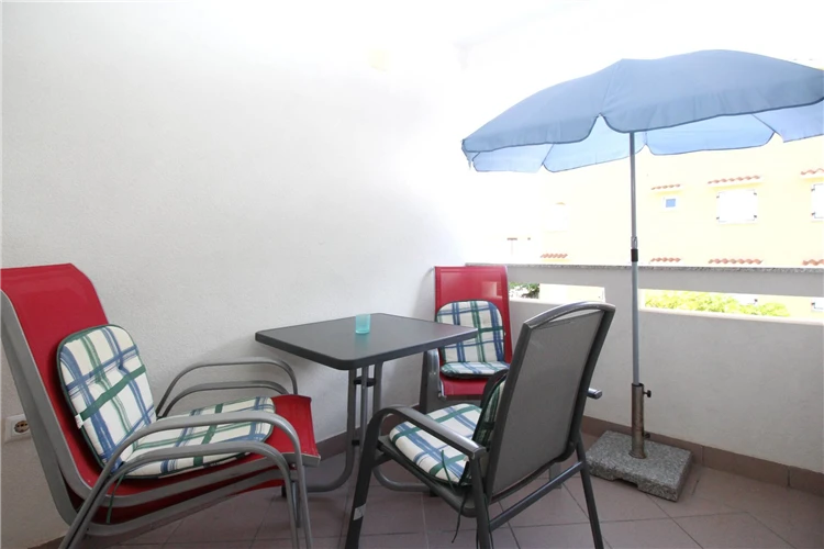 Interiér apartmánu s výhledem na hory, Naranča Baška | Baška / Apartmánový dům Naranča