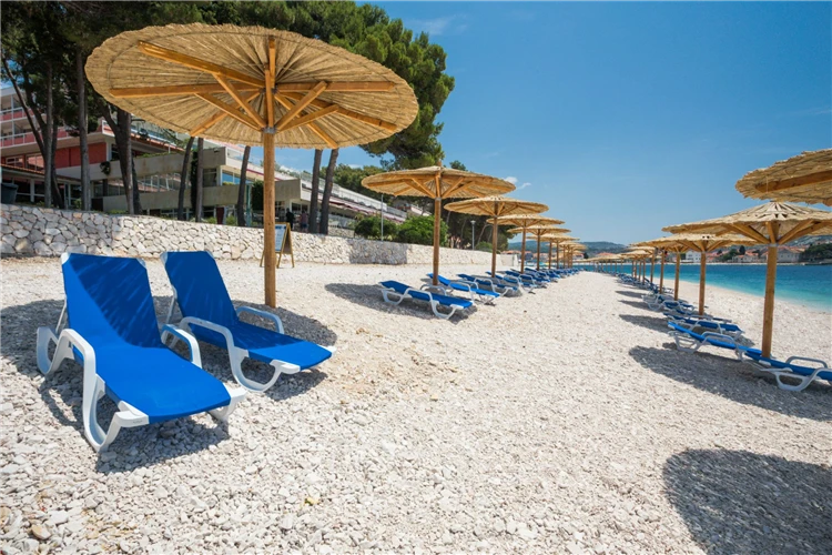 Primošten – kamenné ulice historického centra | Primošten / Hotel Zora