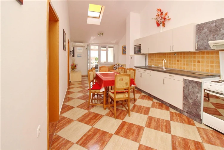 Kuchyň apartmánu Dorcic AQ 1 ve vile Aquarium | Baška / Villa Aquarium