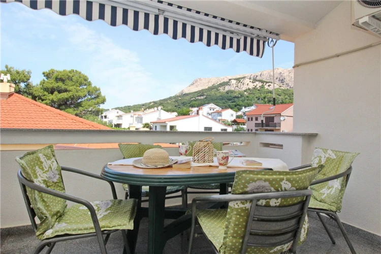 Balkon apartmánu Dorcic AQ 3 ve vile Aquarium | Baška / Villa Aquarium