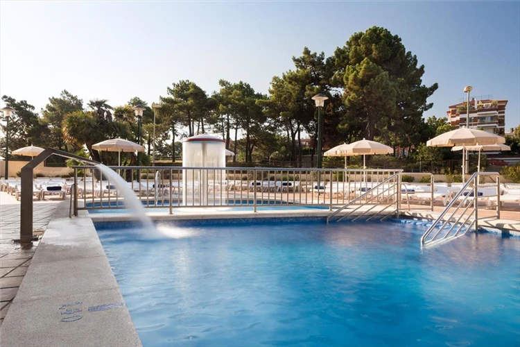 Venkovní bazén hotelu HTop Royal Star | Lloret de Mar / Hotel HTop Royal Star