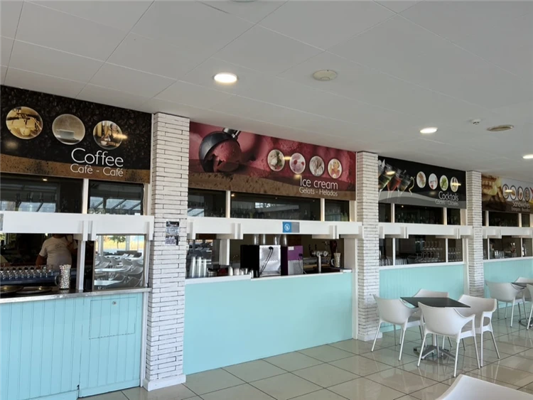 Hotelový bar v hotelu Sorra Daurada | Malgrat de Mar / Hotel Sorra Daurada