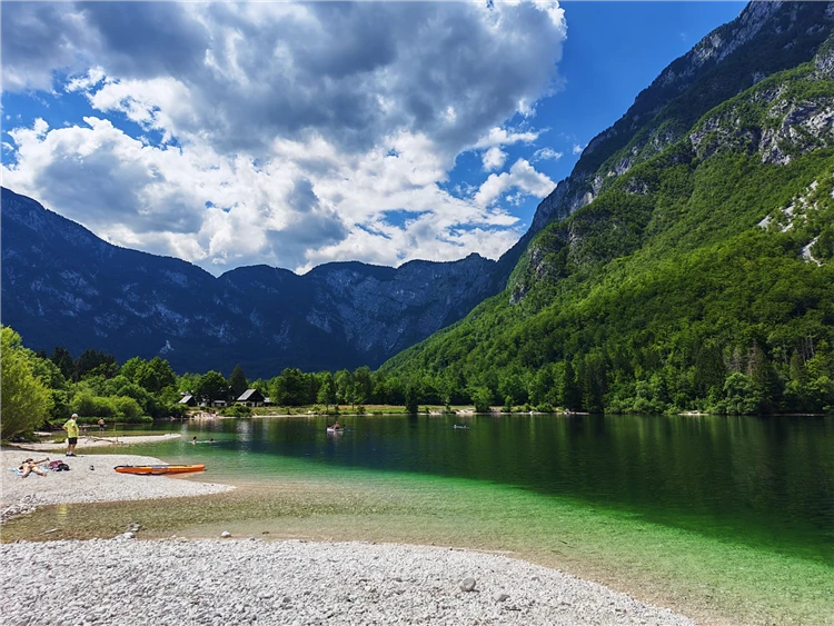 Za pohodovou turistikou do Slovinska a Itálie