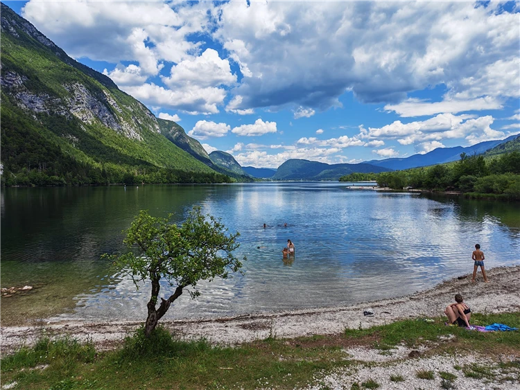 Za pohodovou turistikou do Slovinska a Itálie