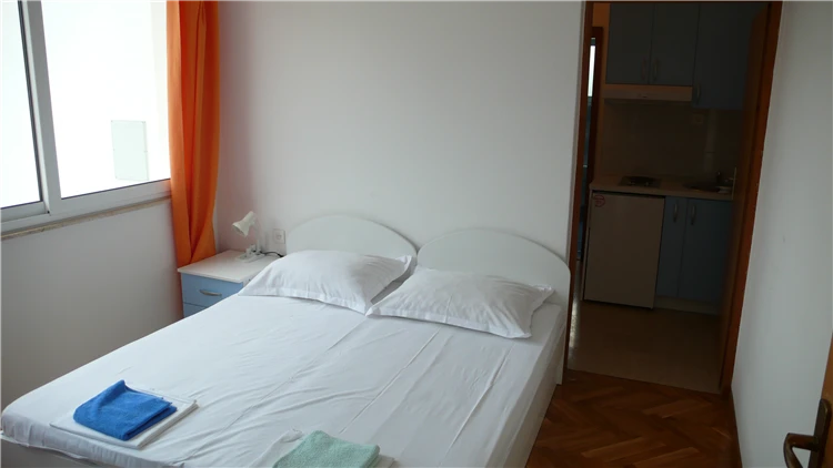 Pokoj v Apartmánovém domě Biokovo v Tučepi | Tučepi / Apartmánový dům Biokovo
