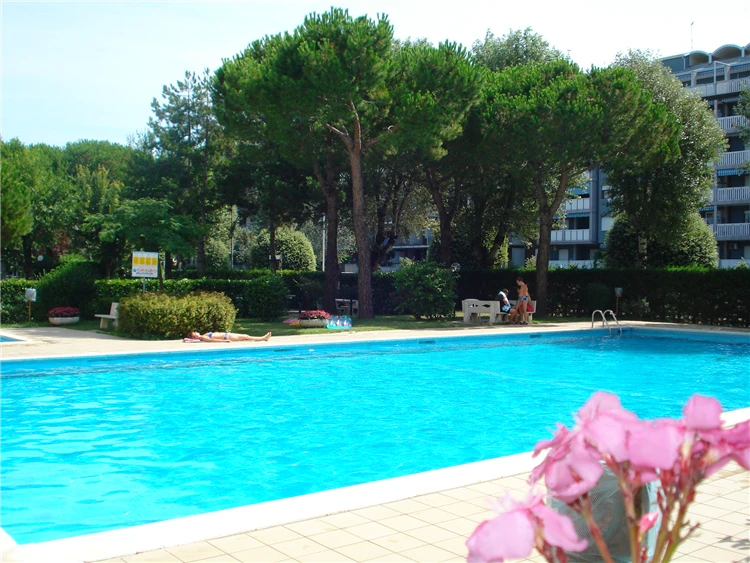 Residence Aurora – exteriér budovy s apartmány | Caorle - Porto Santa Margherita / Residence Aurora