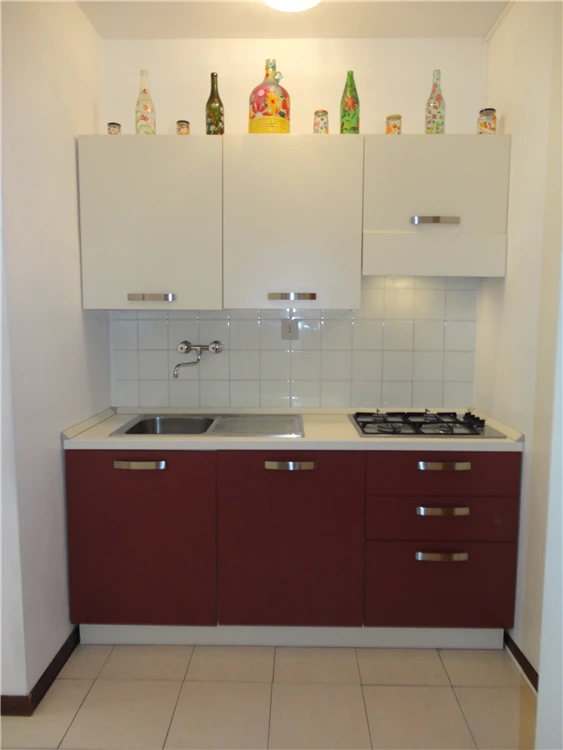 Residence Condor – interiér apartmánu s nábytkem | Caorle - Porto Santa Margherita / Residence Condor