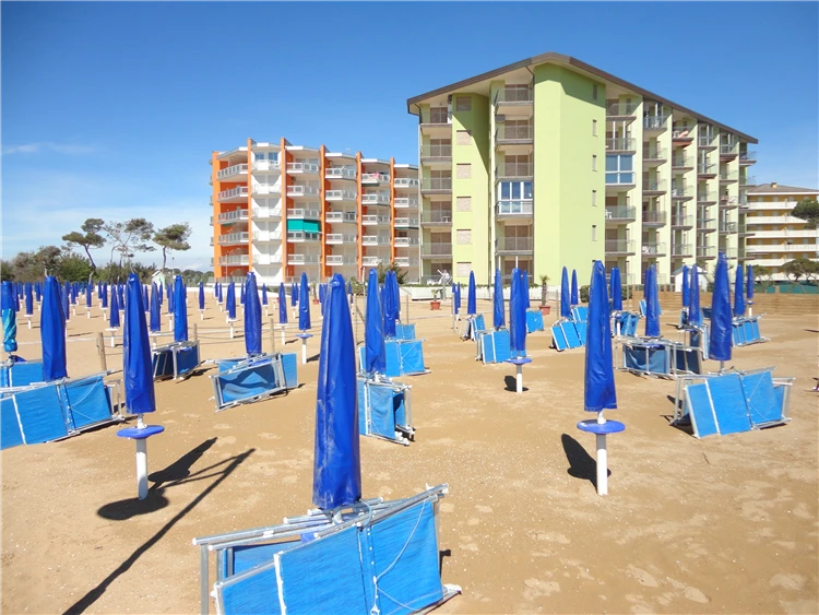 Residence Condor – pohled na budovu nebo okolí | Caorle - Porto Santa Margherita / Residence Condor