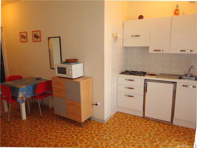 Residence Cutter – interiér jednolůžkového apartmánu | Caorle - Porto Santa Margherita / Residence Cutter