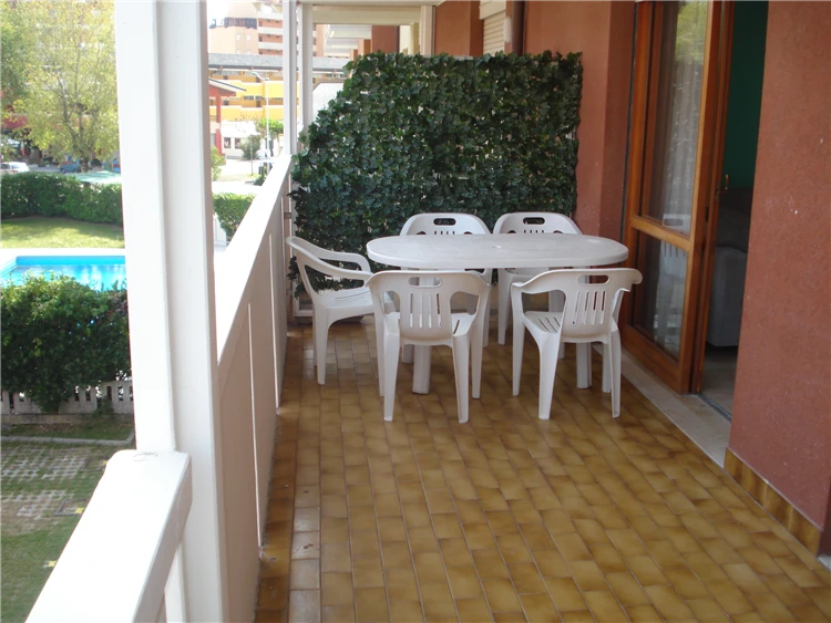 Areál Residence Holiday Porto Santa Margherita – venkovní prostory | Caorle - Porto Santa Margherita / Residence Holiday