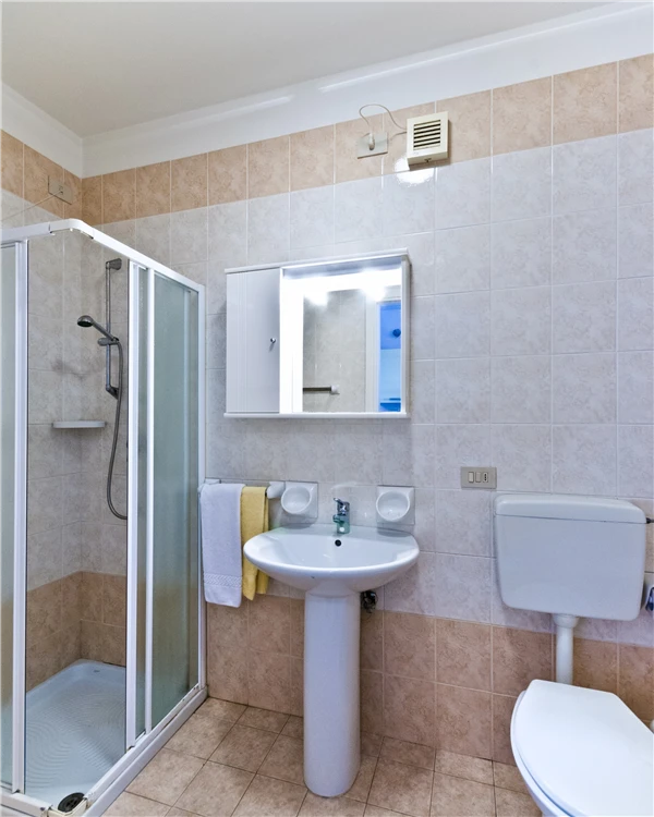 Kanál v Caorle nedaleko Residence Cristoforo Colombo | Caorle / Residence Cristoforo Colombo