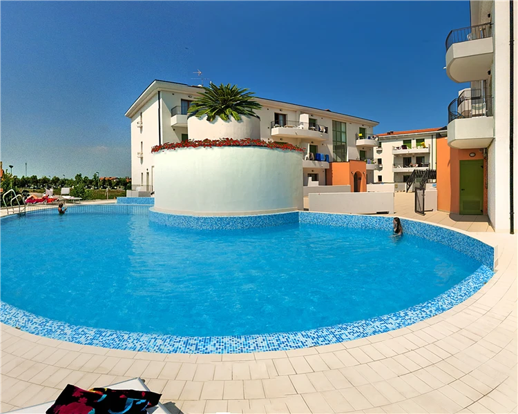 Bazén nebo venkovní relaxační zóna rezidence Gran Mado | Caorle / Residence Galleria Gran Mado