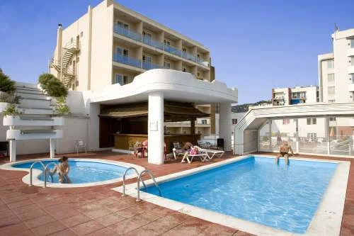 Venkovní bazén hotelu Maria del Mar | Lloret de Mar / Hotel Maria del Mar