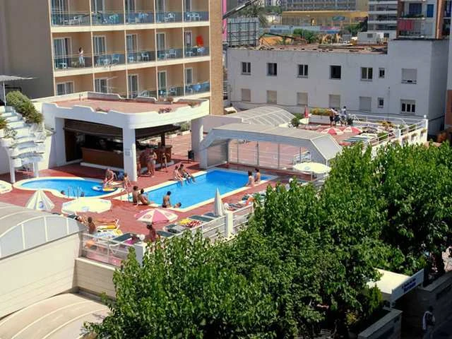 Bazény hotelu Maria del Mar v Lloret de Mar | Lloret de Mar / Hotel Maria del Mar