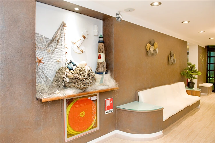 Interiér hotelové haly, Hotel Solarium | San Benedetto del Tronto / Hotel Solarium