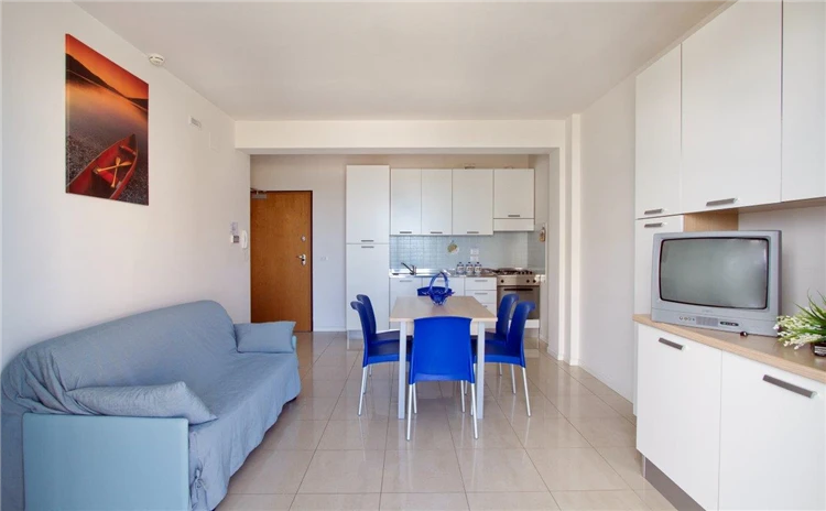 Vybavená kuchyňka v apartmánu I Delfini | Cupra Marittima / Residence I Delfini