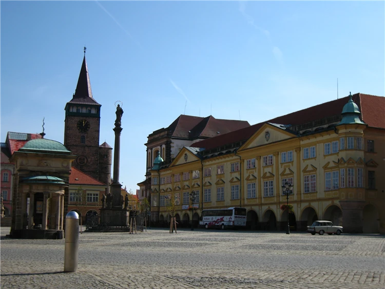 Valdštejnovo náměstí v Jičíně | Český ráj, Kuks a Babiččino údolí