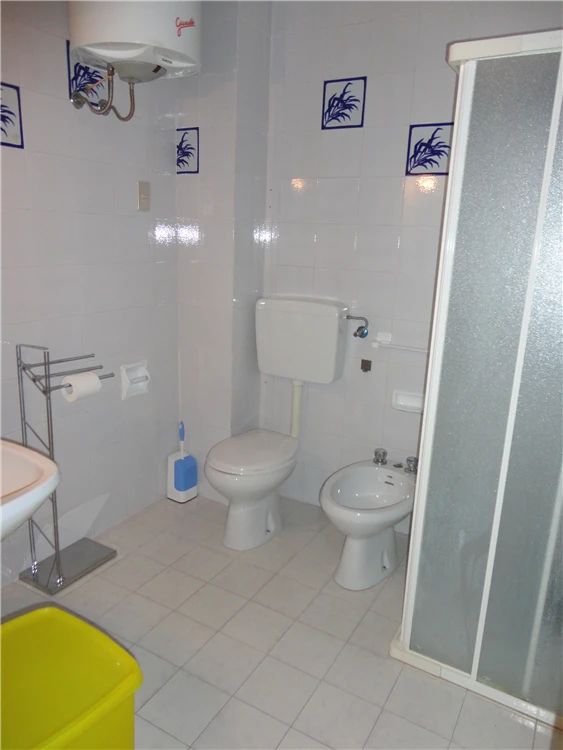 Soggiorno Adriatico – jídelní kout s stolem a židlemi | Caorle - Porto Santa Margherita / Residence Soggiorno Adriatico