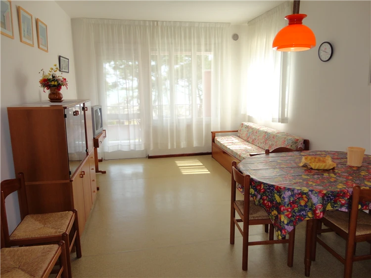 Apartmán č. 18 v Residence Miramare – kuchyňský kout | Caorle - Porto Santa Margherita / Residence Miramare