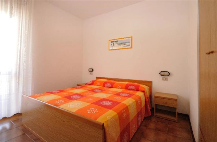 Ložnice apartmánu Tiepolo s manželskou postelí, Bibione | Bibione / Residence Tiepolo