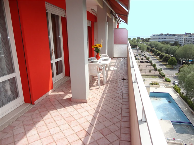Schodiště podkrovního apartmánu 27 attico, Acapulco | Caorle - Porto Santa Margherita / Residence Acapulco