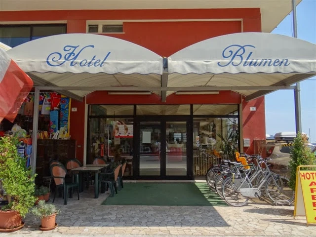 Hotel Blumen Rimini – snídaňový salónek hotelu | Rimini / Hotel Blumen