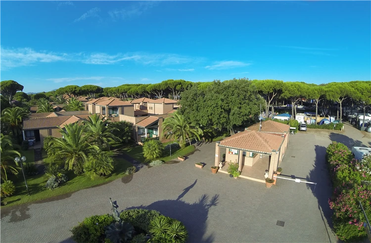Argentario Village – vodní aktivity na pláži u kempu | Albinia / Argentario Camping Village