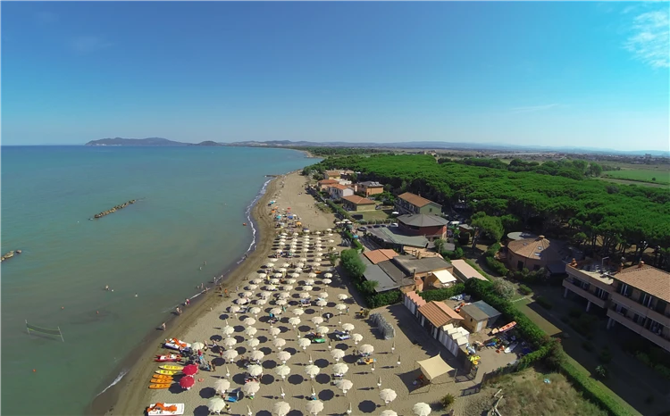 Argentario Village – západ slunce nad mořem u kempu | Albinia / Argentario Camping Village