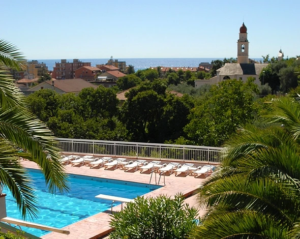 Exteriér rezidence La Meridiana v San Bartolomeo al Mare | San Bartolomeo al Mare / Residence La Meridiana