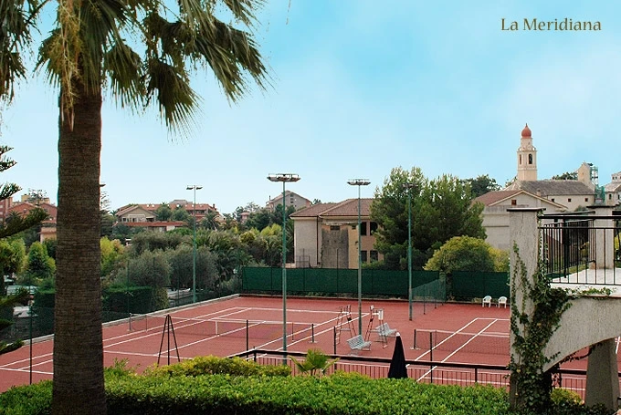 Venkovní gril a posezení v zahradě La Meridiana | San Bartolomeo al Mare / Residence La Meridiana