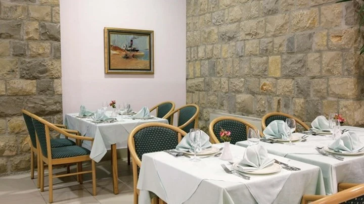 Restaurace hotelu Alga v Tučepi | Tučepi / Bluesun Hotel Alga