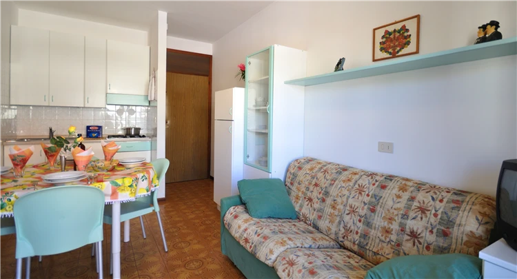 Residence Ranieri – obývací pokoj apartmánu B | Bibione / Residence Ranieri