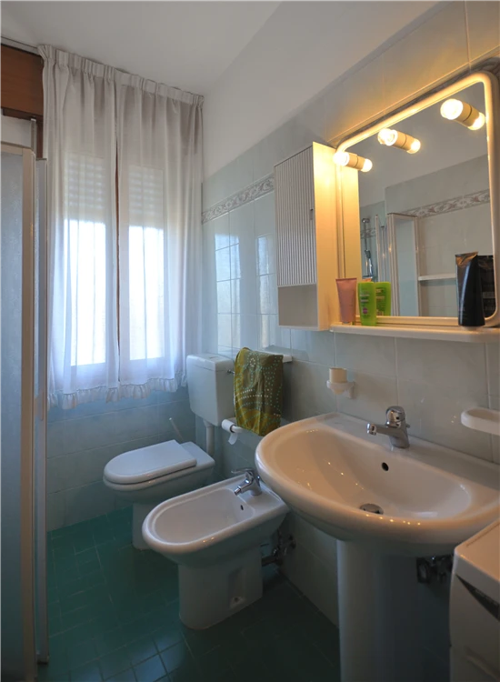 Residence Ranieri – koupelna apartmánu C | Bibione / Residence Ranieri