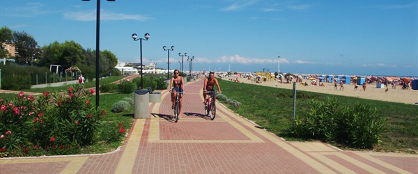 Bibione