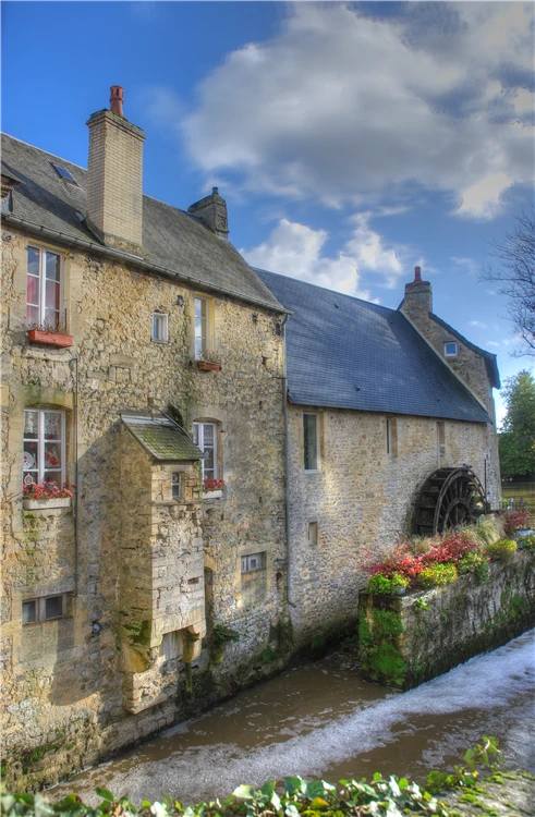Normandie – malebná scenérie krajiny nebo přístavu | Tajuplná Bretaň a drsná krása Normandie