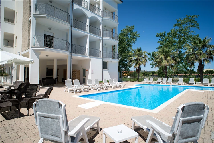 Koupelna s sprchou v apartmánu Playa Sirena | Tortoreto Lido / Residence Playa Sirena